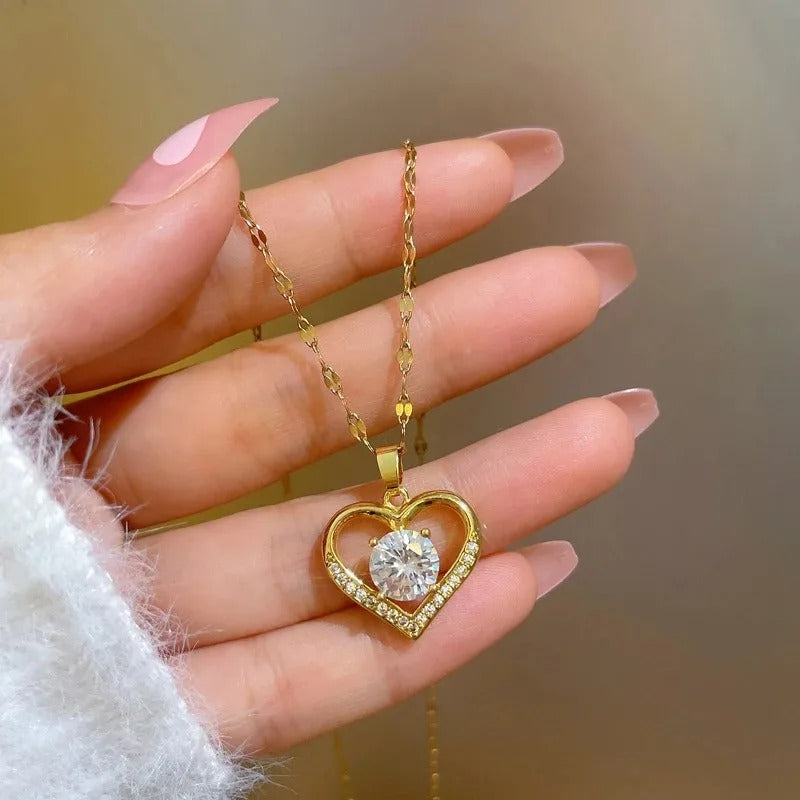 Collar Corazón Amora