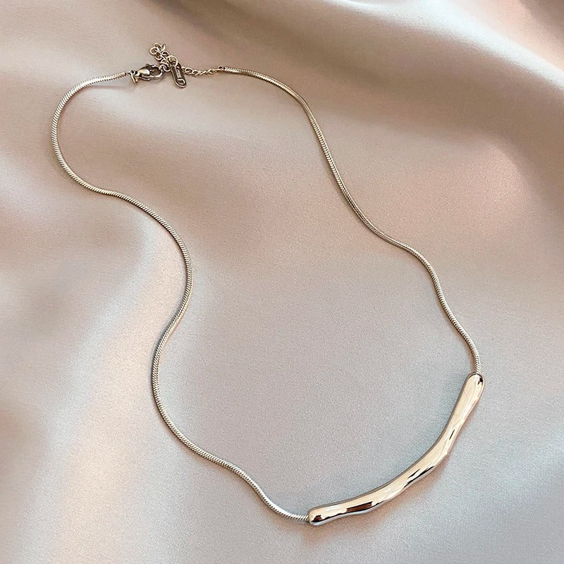 Collar Aura Minimal